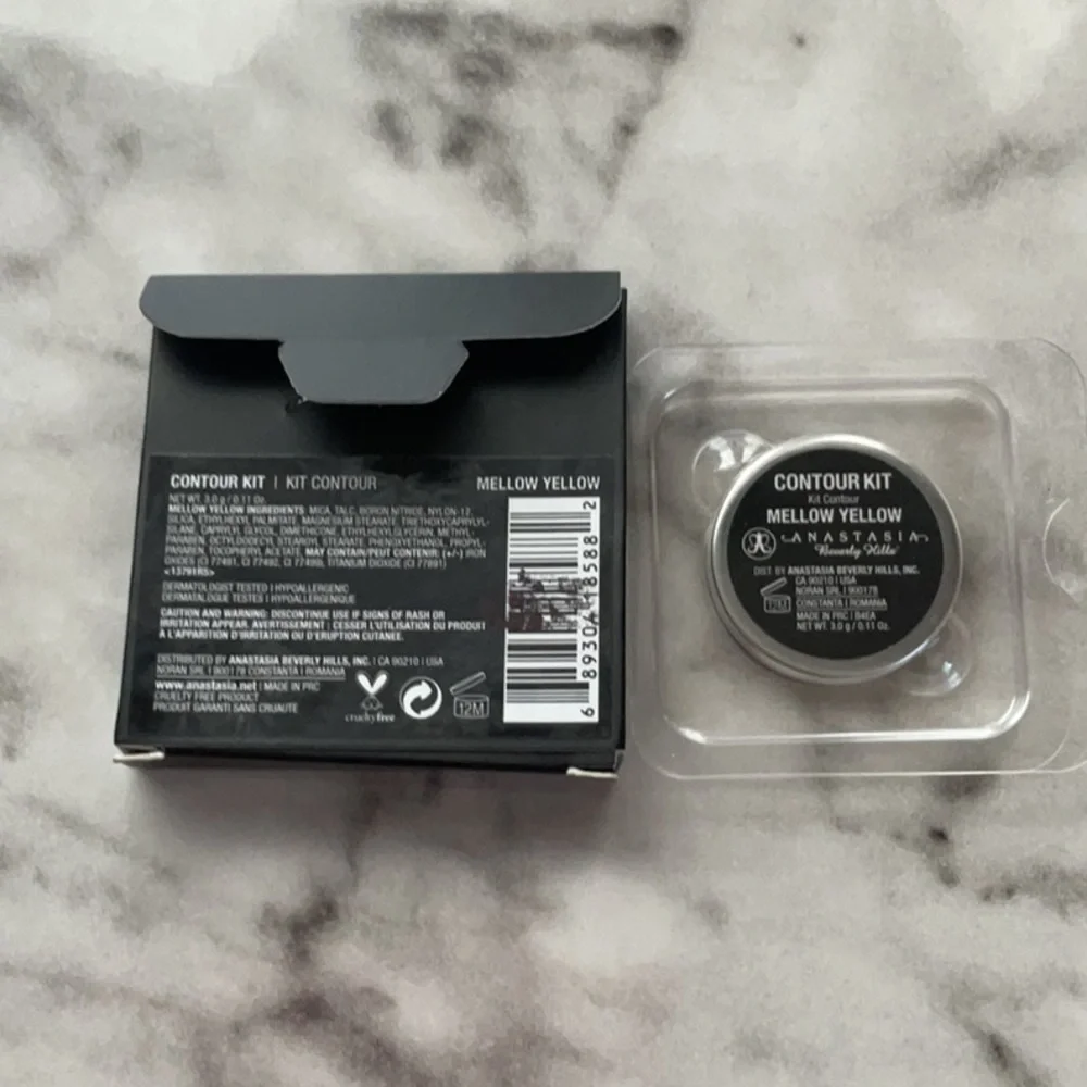 Anastasia Beverly Hills Contour Kit -Mellow Yellow